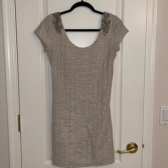 Free People Bringing Sexy Back Dress Low drop back Floral beaded size S Cream. - Picture 1 of 14